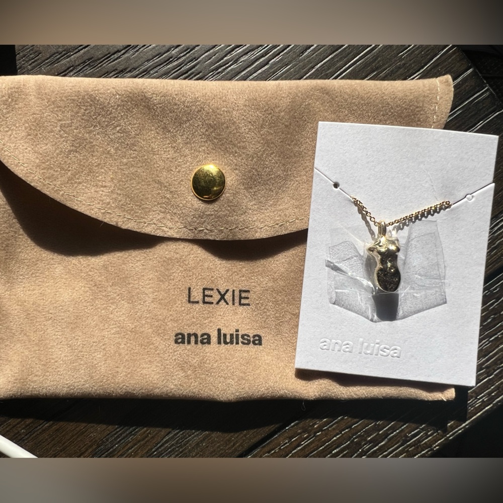 Elegant Gold Pendant Necklace 
Goddess Necklace